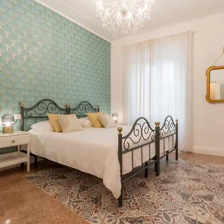 Casa Dei Liuti Luxury Guest house
