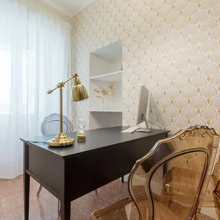 Casa Dei Liuti Luxury Pensión 3*